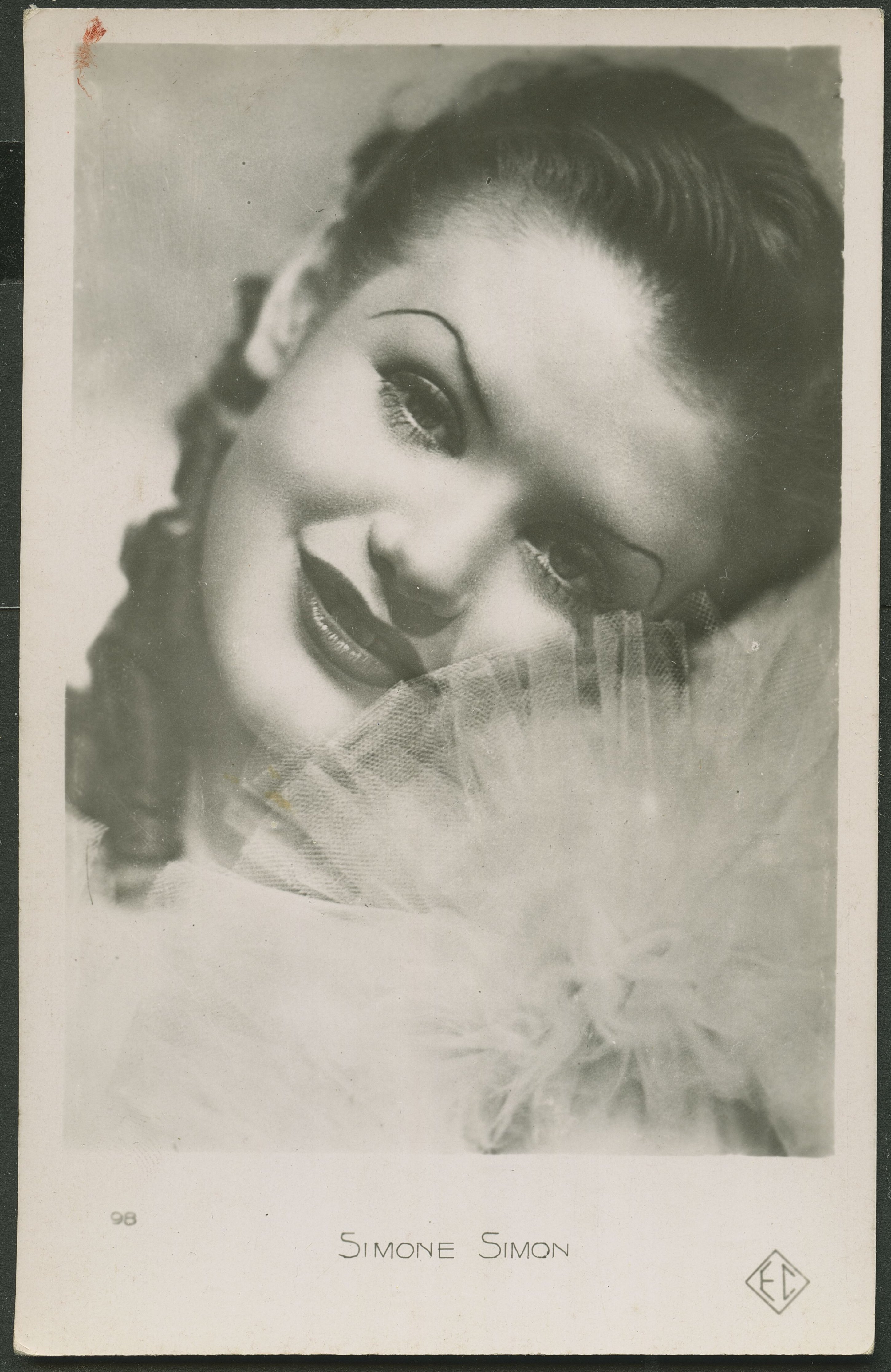 (image for) Simone Simon #0030